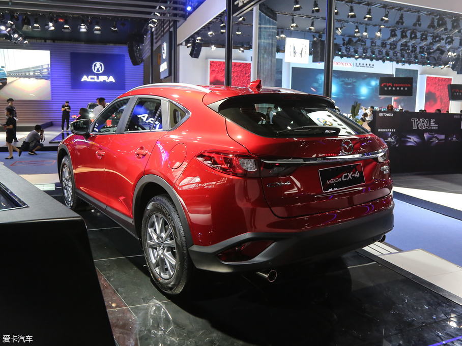 2018R_(d)CX-4 2.0L Ԅ(dng)(q){(ln)Ʒλ(j)