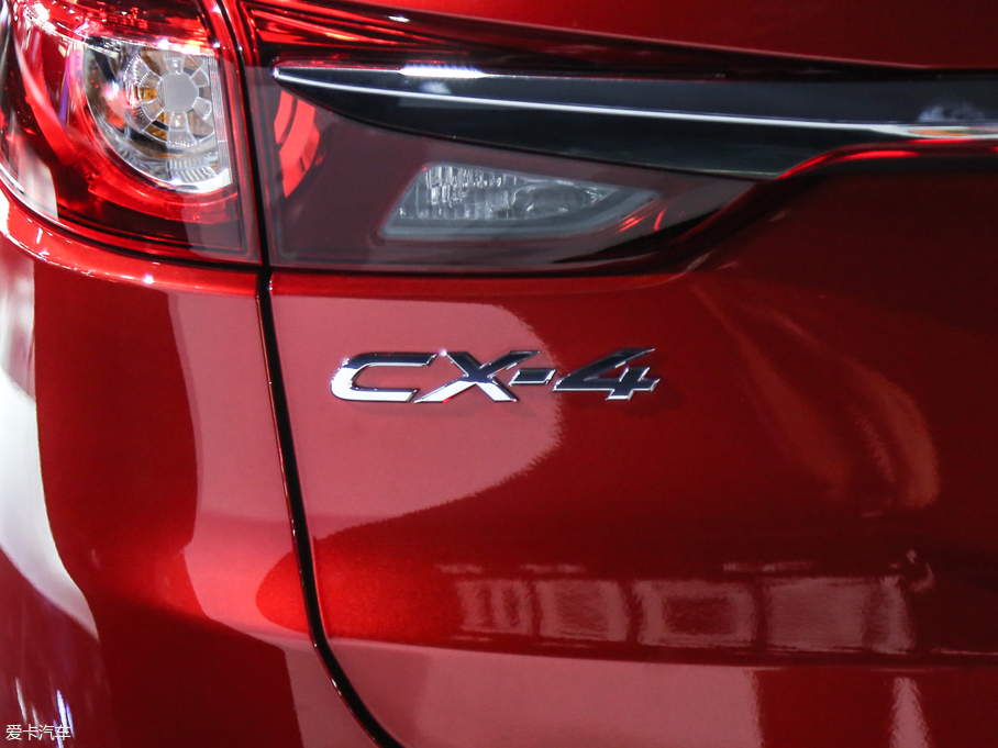 2018ԴCX-4 2.0L ԶƷλ