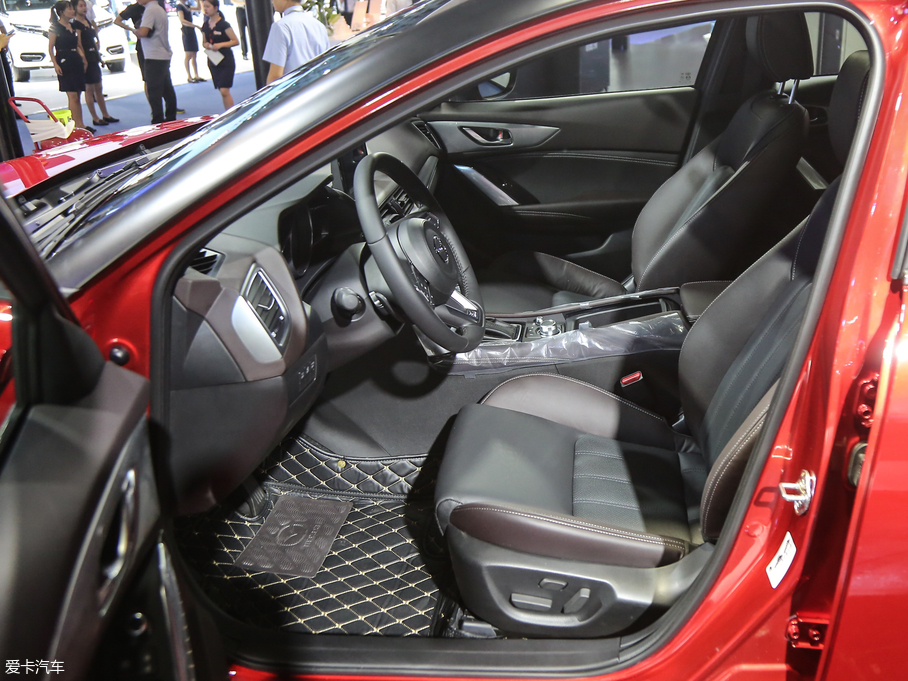 2018R_CX-4 2.0L ԄӃ{Ʒλ