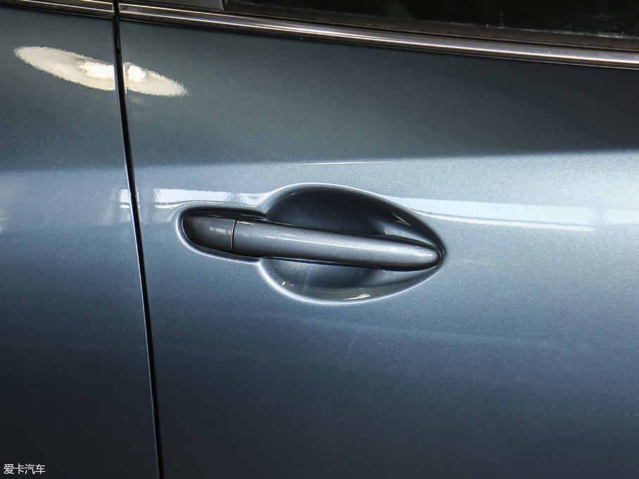 2018R_CX-4 2.0L քӃ{