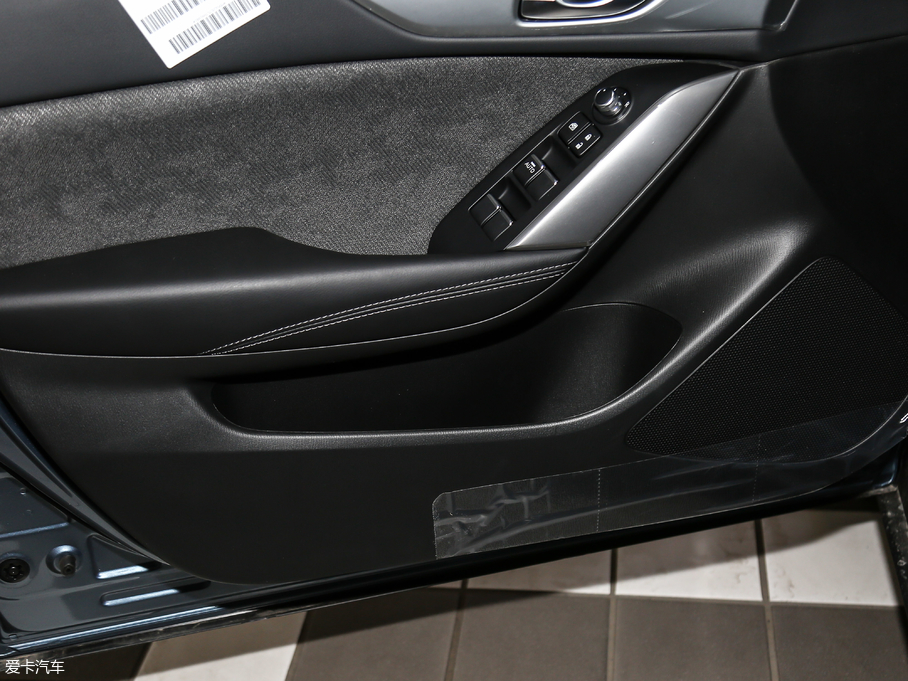 2018R_CX-4 2.0L քӃ{