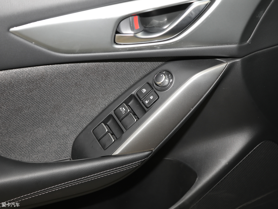 2018R_CX-4 2.0L ԄӃ{