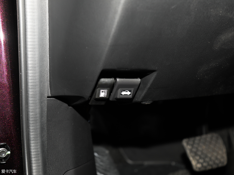 2018R_CX-4 2.0L ԄӃ{