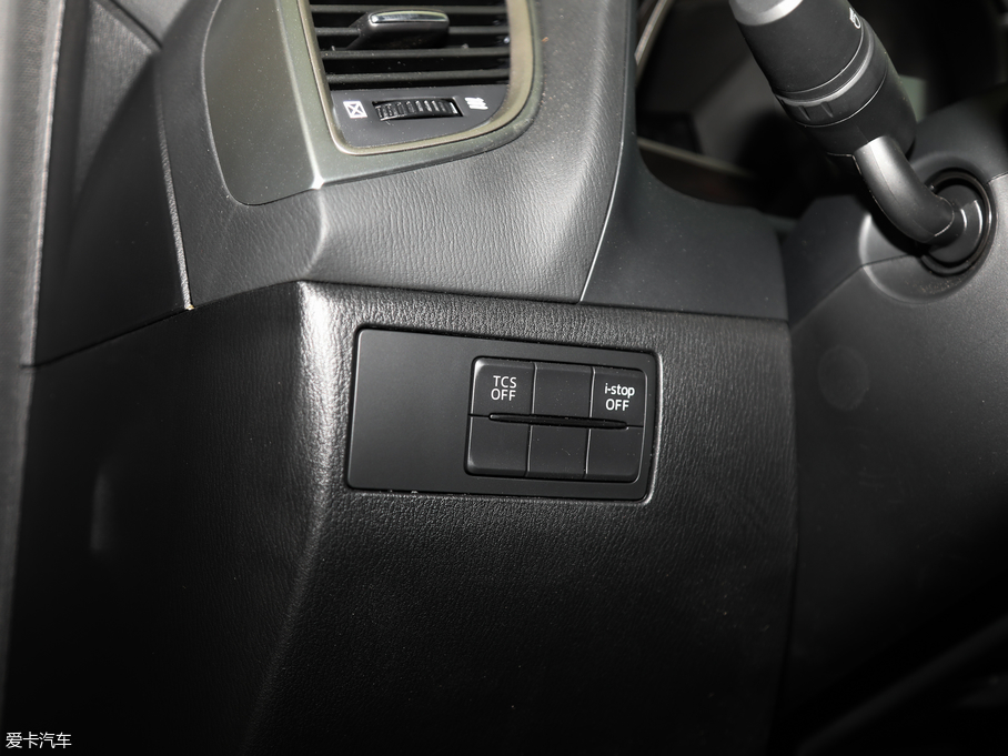 2018R_CX-4 2.0L ԄӃ{