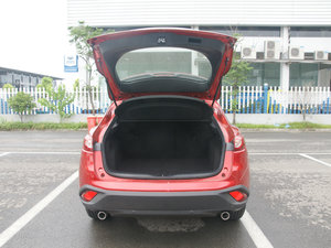2018款2.0L 自动两驱蓝天领先版 空间座椅