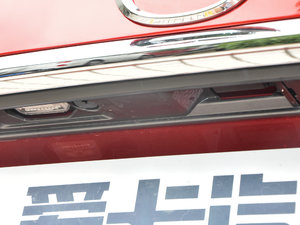 2018款2.0L 自动两驱蓝天活力版 细节外观