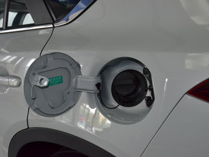 20182.0L ԄӃ{Ʒλ w