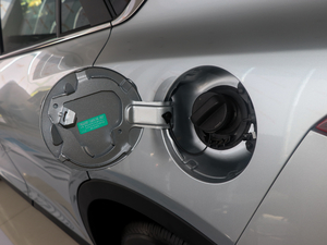 20182.0L ԄӃ(q){ƷλƼ w