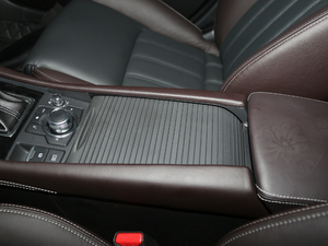 20182.0L ԄӃ{Ʒλ g