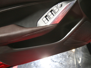 20182.0L ԄӃ{Ʒλ g