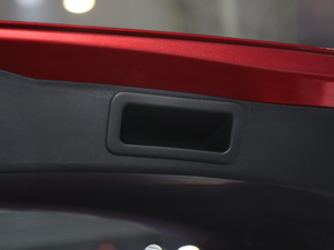 20182.0L Ԅ(dng)(q){(ln)Ʒλ(j) g