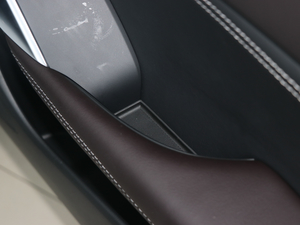 20182.0L ԄӃ{Ʒλ g