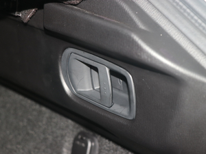 20182.0L ԄӃ{Ʒλ g