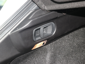 20182.0L ԄӃ{Ʒλ g