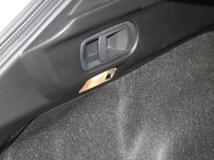 20182.0L ԄӃ{Ʒλ g