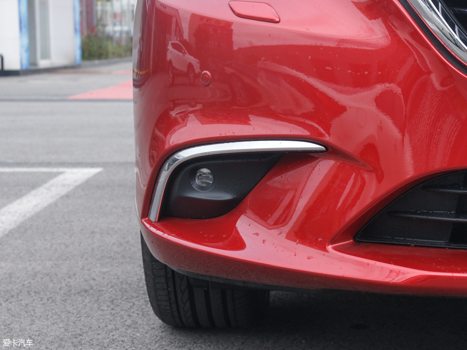 2018���Ɲ 2.5L �{�������