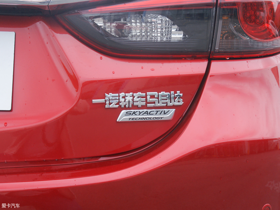 2018���Ɲ 2.5L �{�������