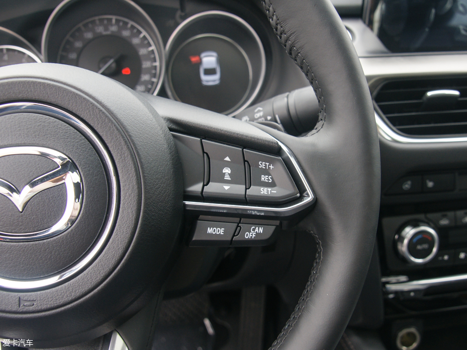 2018Ɲ 2.5L {(ln)