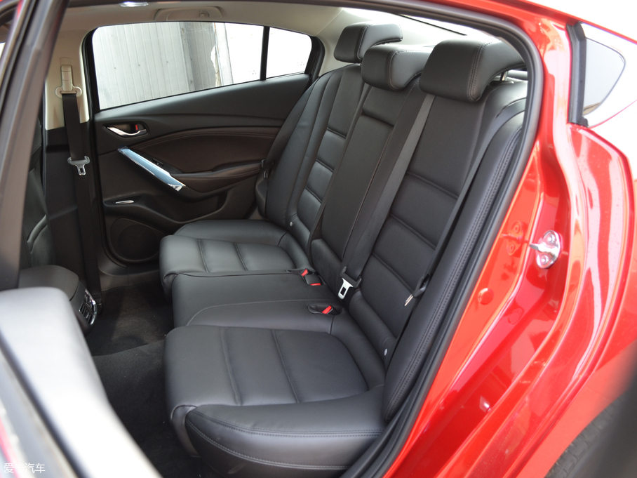 2018Ɲ 2.5L {(ln)\Ӱ