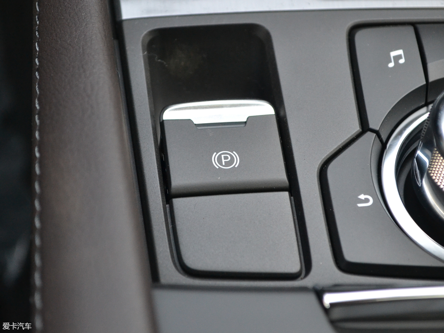 2018���Ɲ 2.5L �{���\�Ӱ�