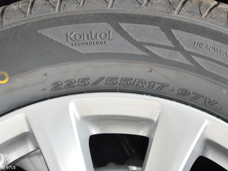 2018Ɲ 2.0L {(ln)A