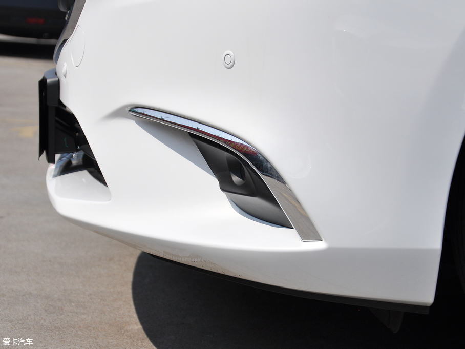 2018���Ɲ 2.5L �{�������