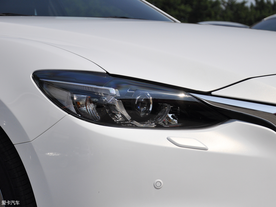 2018���Ɲ 2.5L �{�������