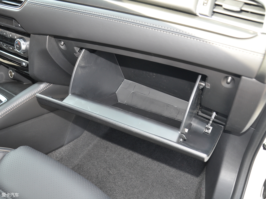 2018���Ɲ 2.5L �{(l��n)�������