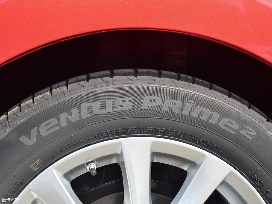 2018Ɲ 2.0L {(ln)F