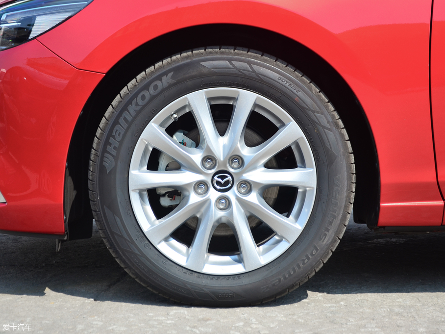 2018Ɲ 2.0L {(ln)F