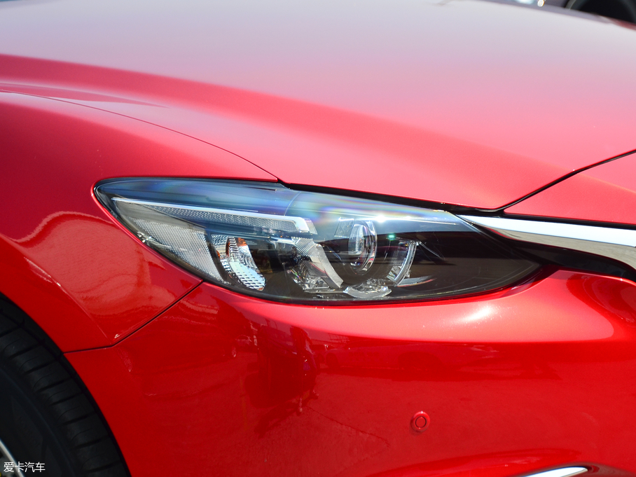 2018Ɲ 2.0L {(ln)F