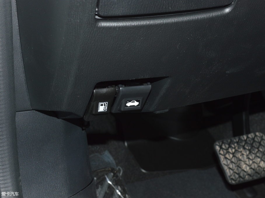 2018���Ɲ 2.5L �{(l��n)���\(y��n)��(d��ng)��