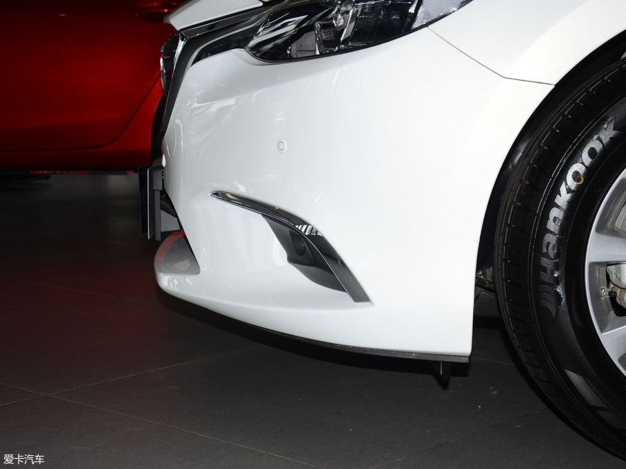 2018Ɲ 2.0L {(ln)A