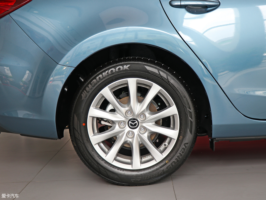 2018���Ɲ 2.0L �{����A��