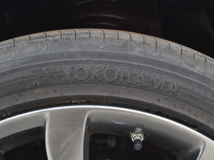 20182.5L {\Ӱ ݆̥Ʒ