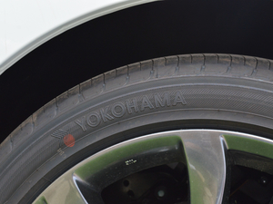 20182.5L {\Ӱ ݆̥Ʒ