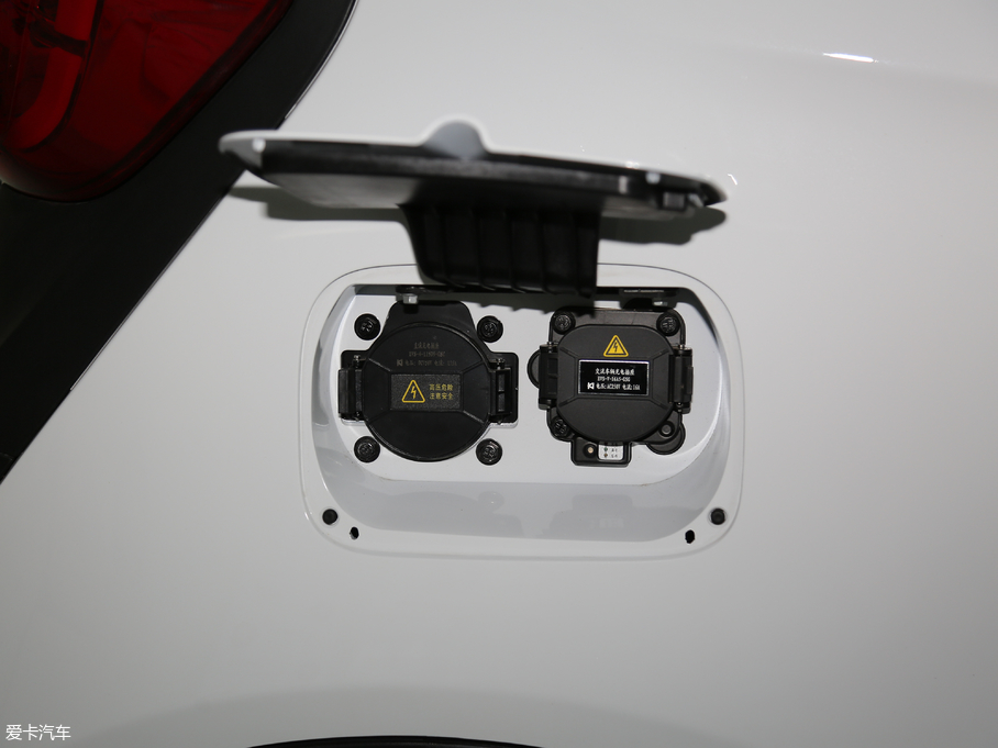 2018СΛρ СΛρ300  4