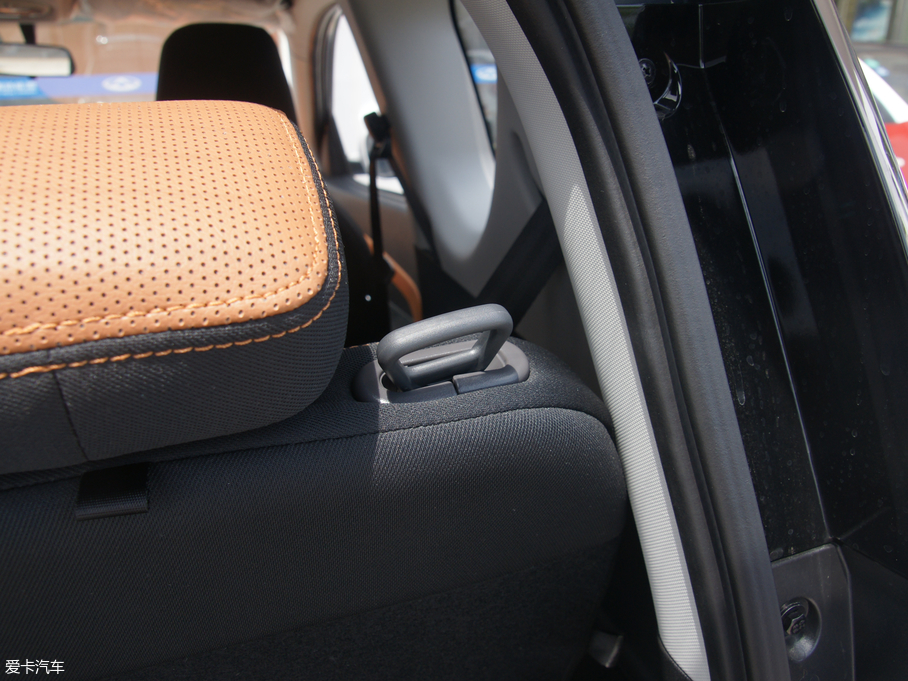 2018СΛρ СΛρ300  4