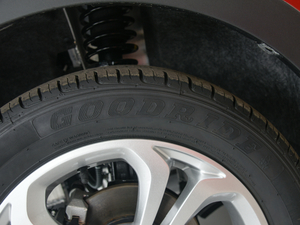 2018СΛρ300  4 ݆̥Ʒ