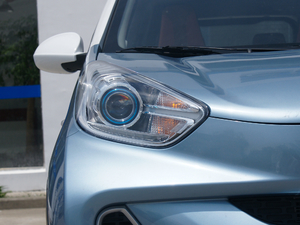 2018СΛρ300  4 (ji)^