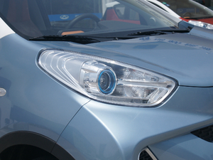 2018СΛρ300  4 (ji)^