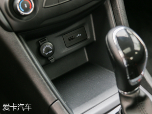 奇瑞汽車2018款艾瑞澤5