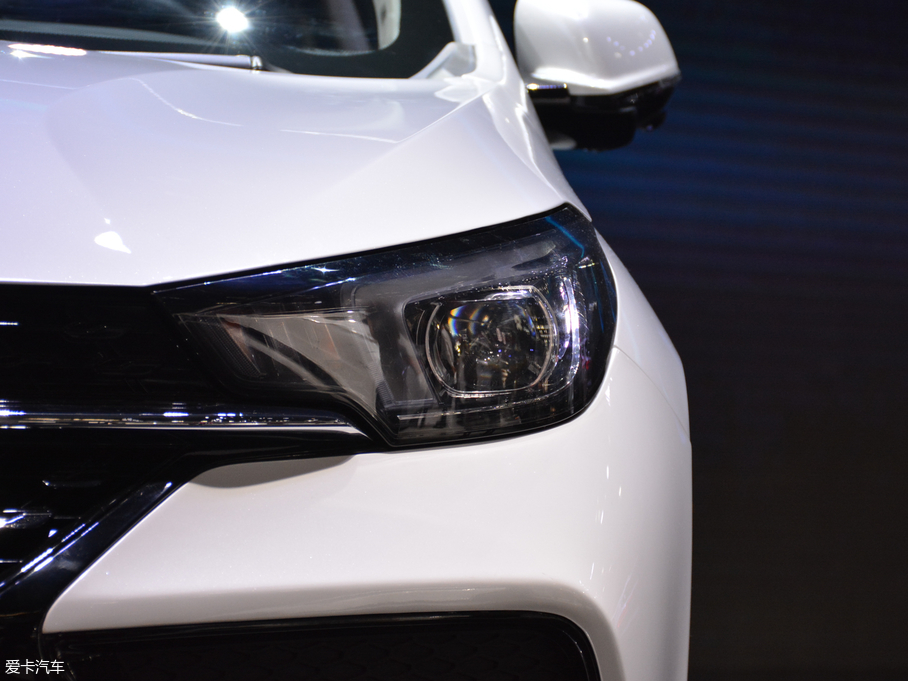 2018GX 1.5T CVTɫ V