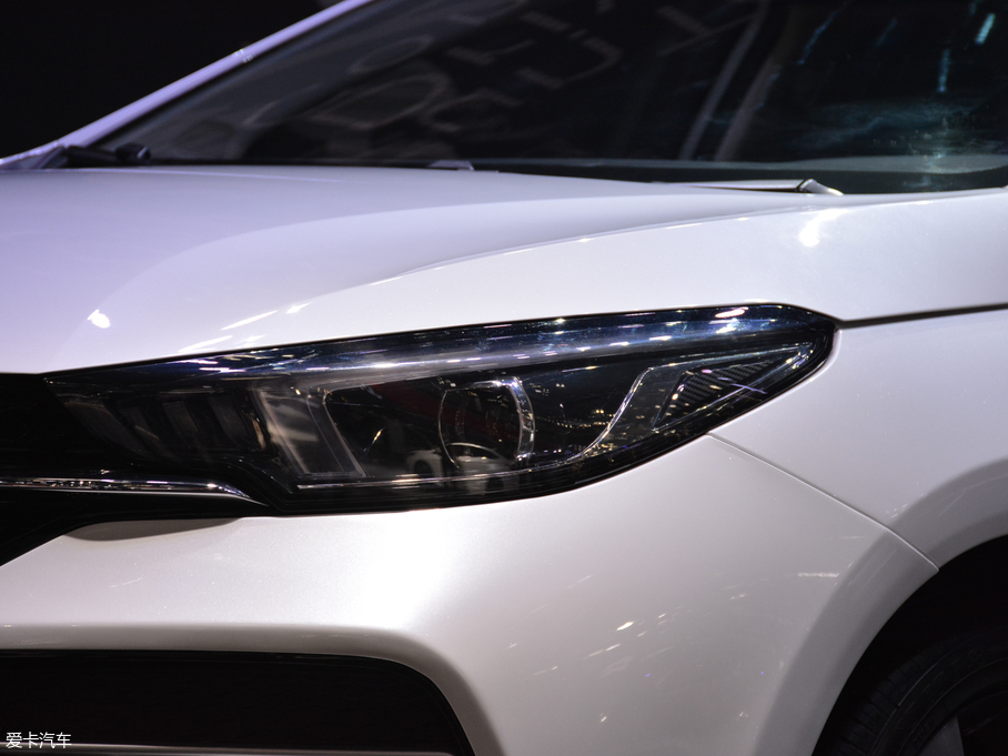 2018GX 1.5T CVTɫ V