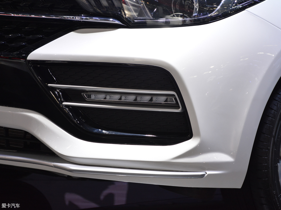 2018GX 1.5T CVTɫ V