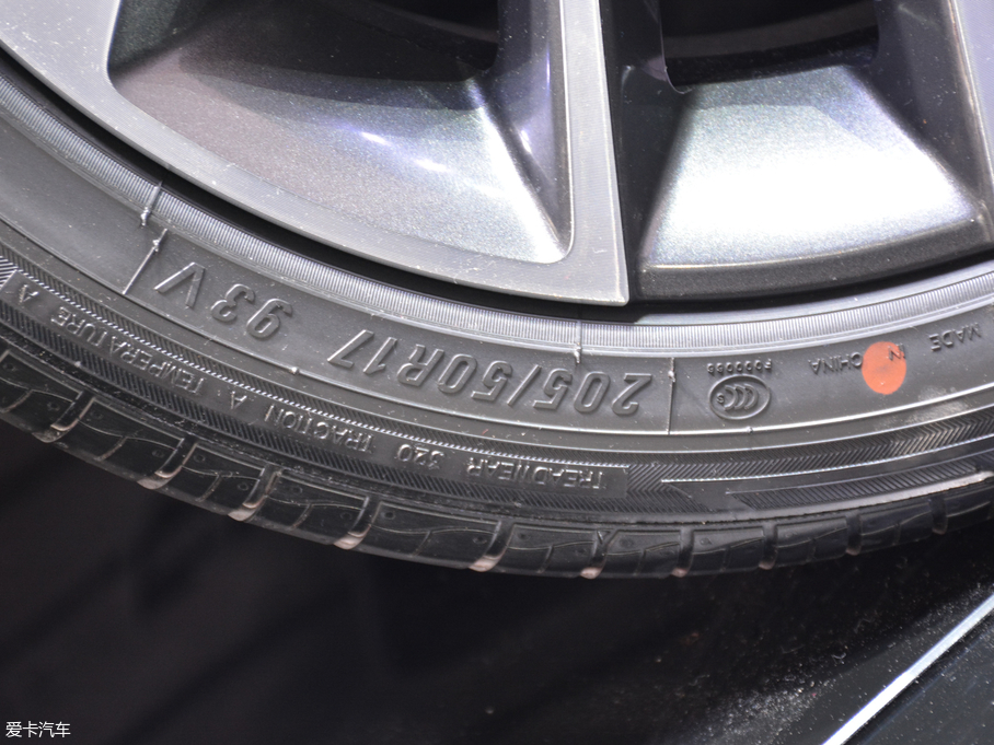 2018GX 1.5T CVTɫ V