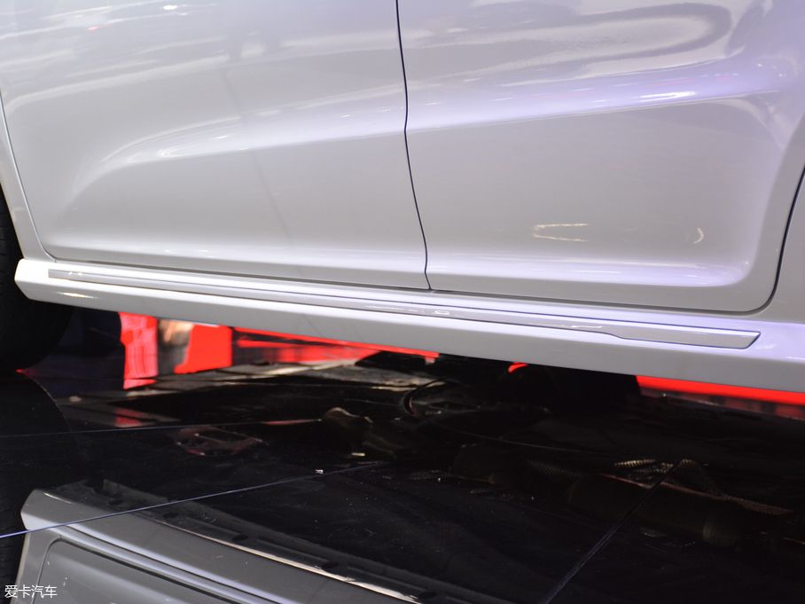 2018GX 1.5T CVTɫ V