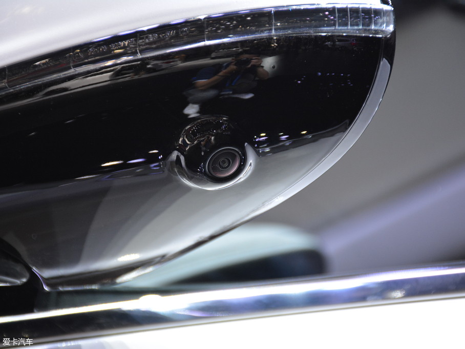 2018GX 1.5T CVTɫ V