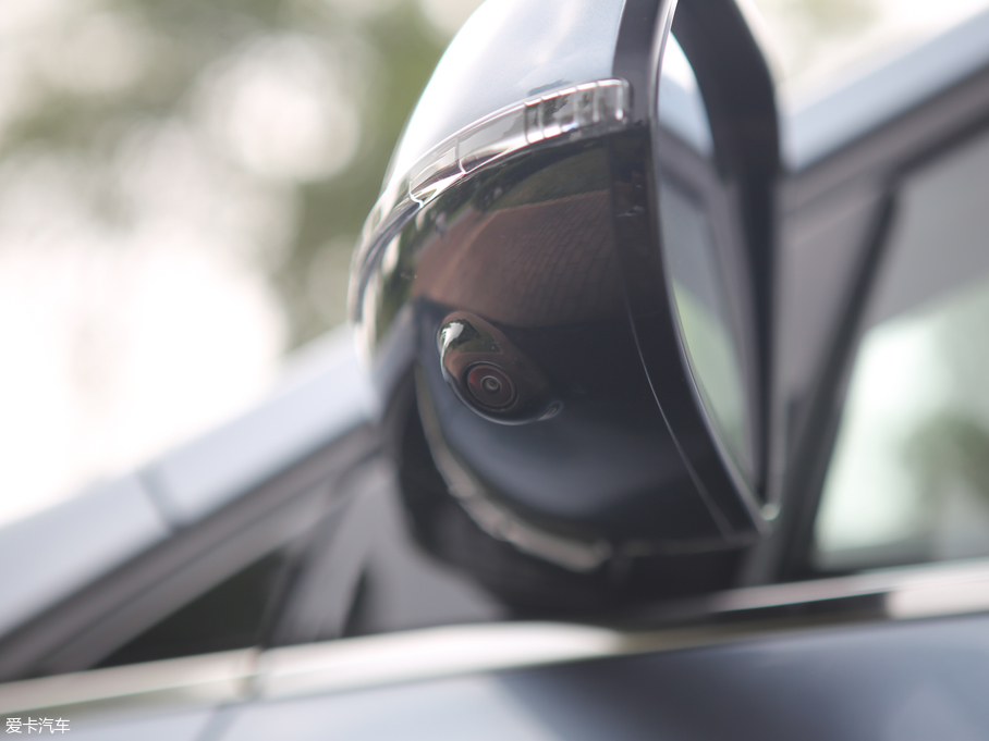 2018GX 1.5T CVTɫ V