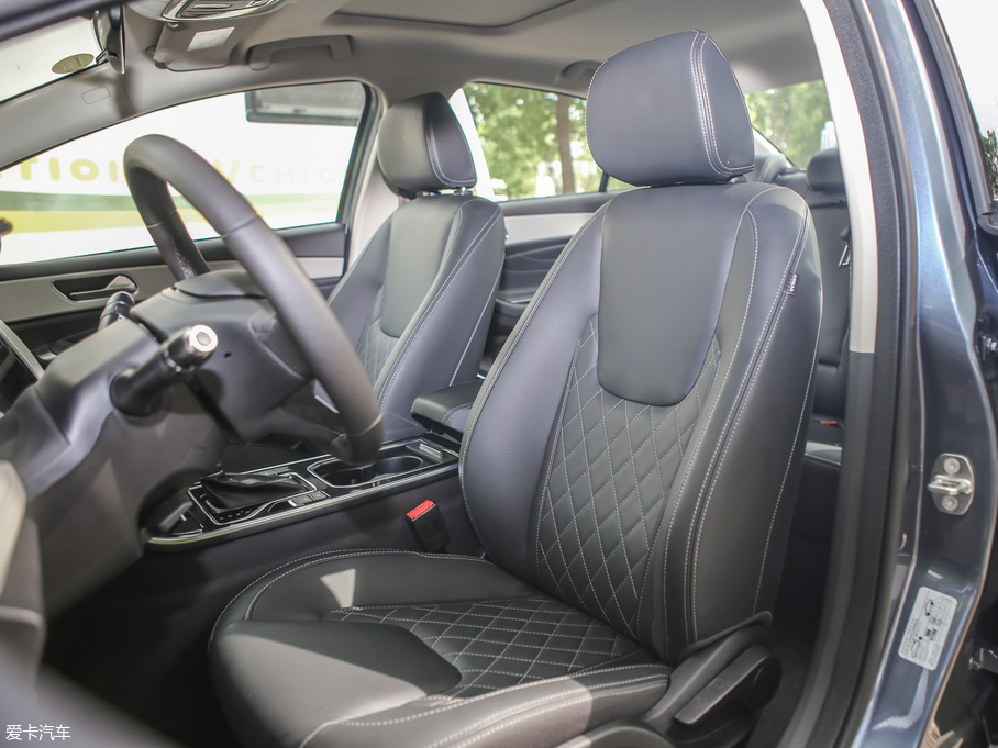 2018GX 1.5T CVTɫ V